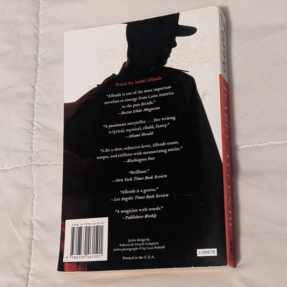 💥 Zorro by Isabel Allende Paperback - Picture 2 of 2